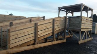 Bobby Calf Pen with Optional Loading Ramp and Roof